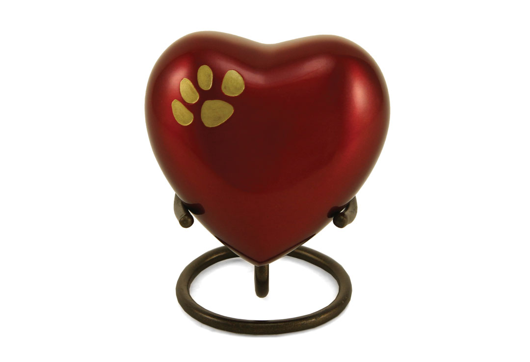 Keepsake Heart- Odyssey Single Paw Crimson Image